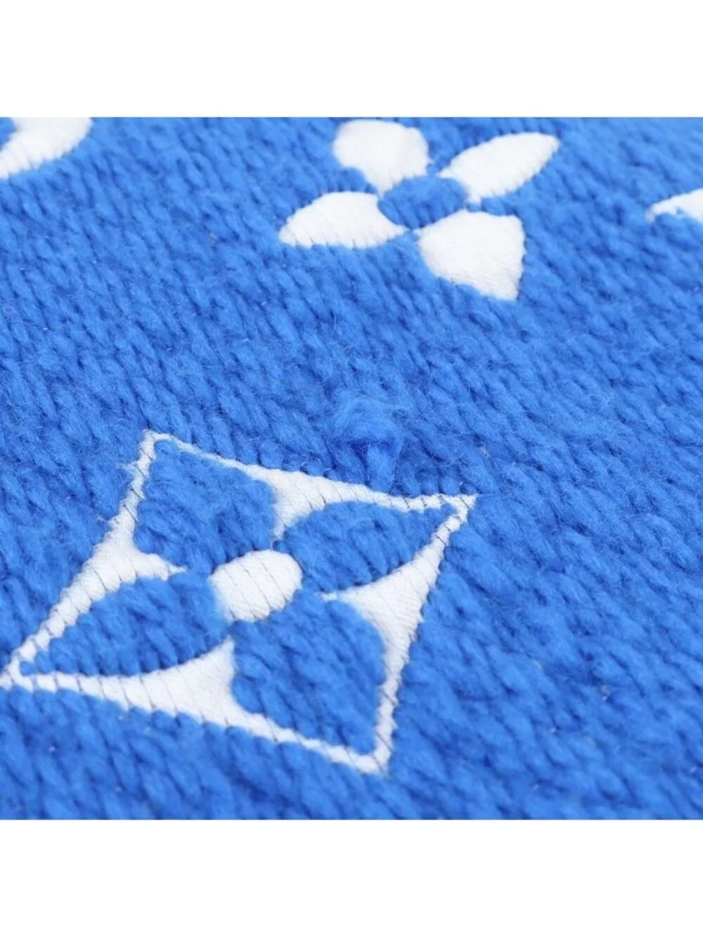 Louis Vuitton Tag Echarpe Logo Mania Silk Monogram Blue Scarf